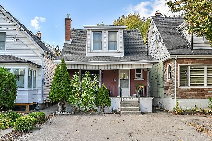 174 E 23rd St, Hamilton, ON L8V 2X1