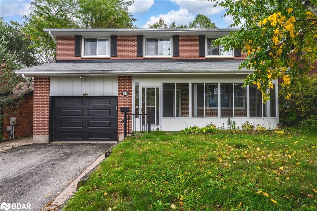 25 Marshall St, Barrie, ON L4N 3S4