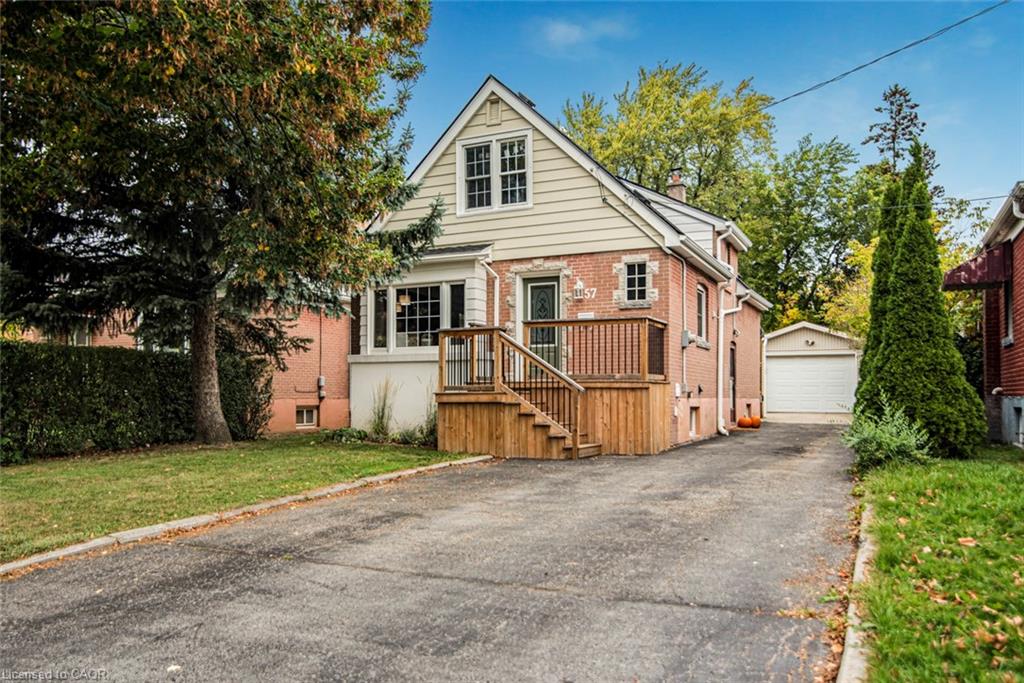 57 Maclennan Ave, Hamilton, ON L8V 1X3