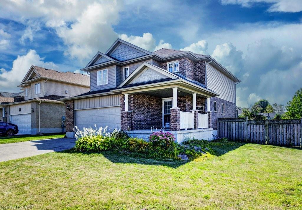 29 Applewood St, Blandford-Blenheim, ON N0J 1S0
