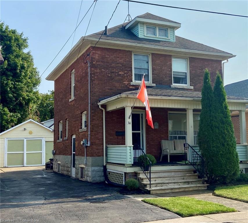 34 Albert St, St. Catharines, ON L2R 2G7