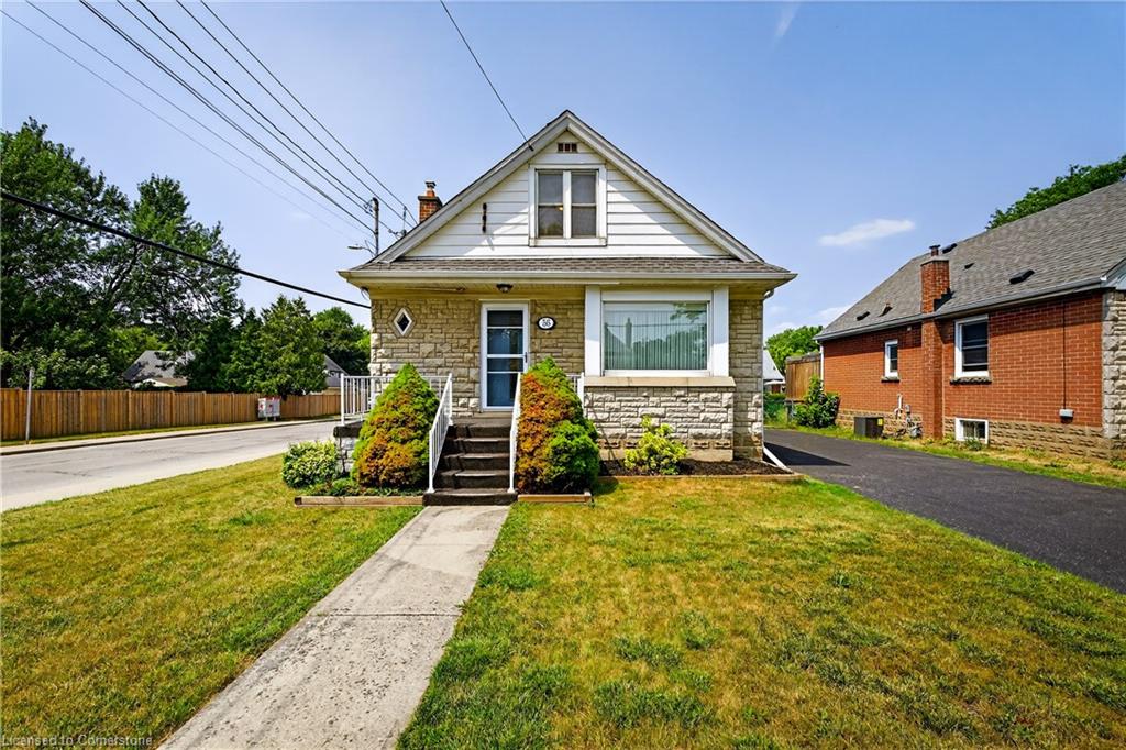 56 W 1st St, Hamilton, ON L9C 3C1