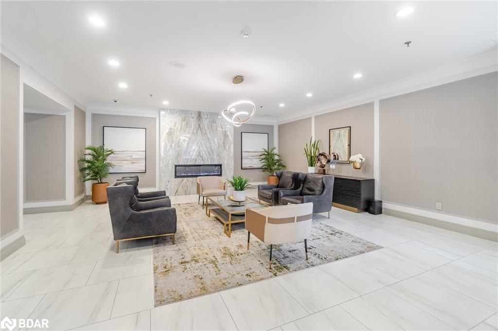 75 King Street E Unit 406, Mississauga, ON L5A 4G5