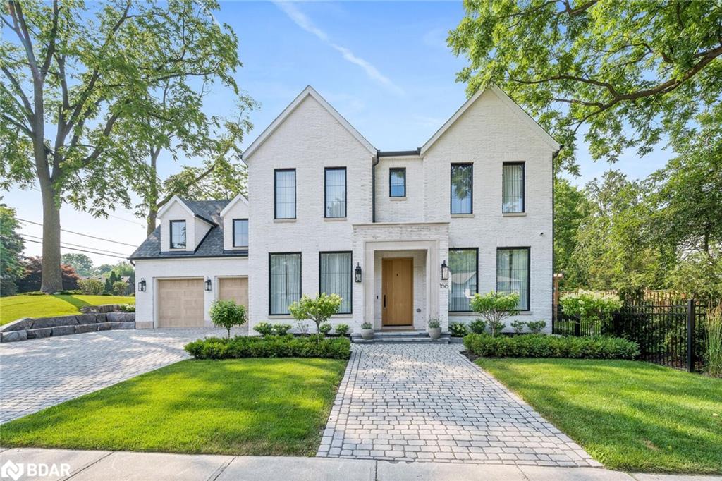 166 Mill St, Halton Hills, ON L7G 2C3