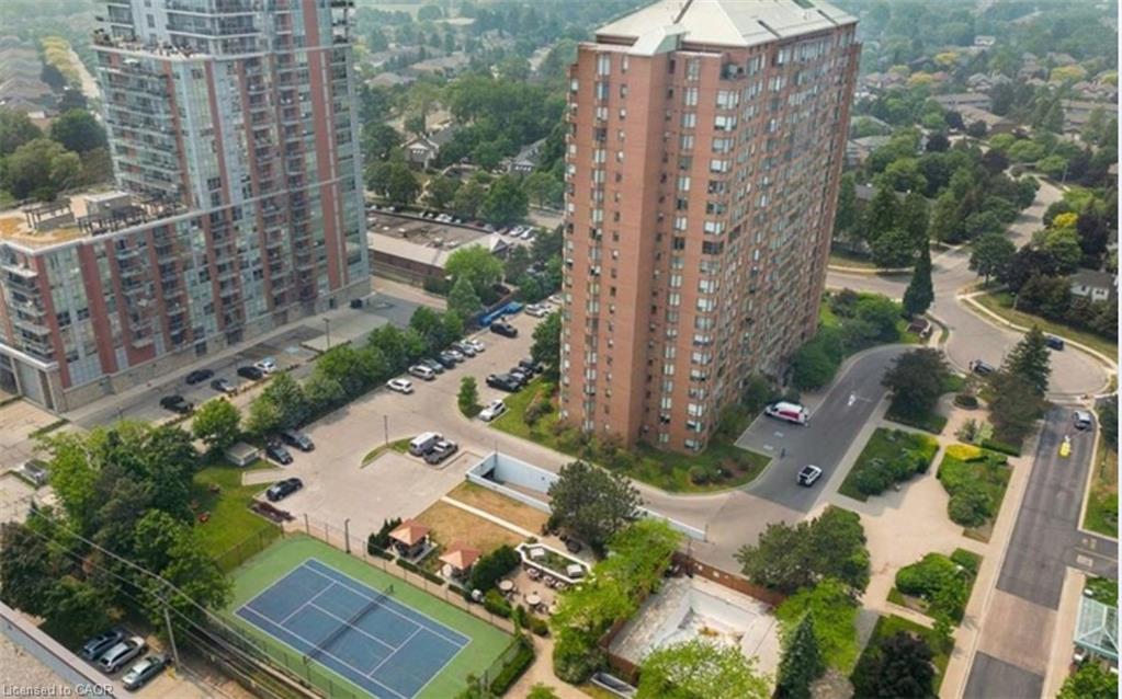 1270 Maple Crossing Boulevard Unit 306, Burlington, ON L7S 2J3