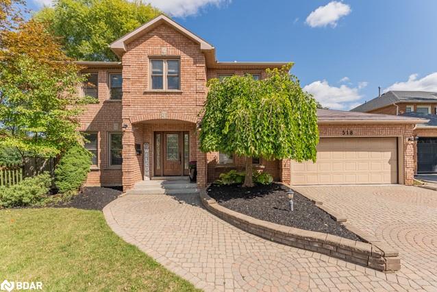 518 Grand Ridge Dr, Cambridge, ON N1S 4Y9