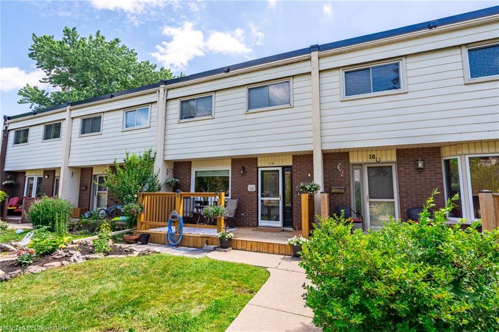 199 York Road Unit 15, Hamilton, ON L9H 1M9