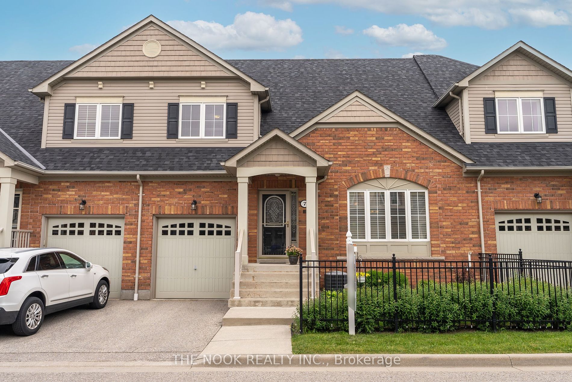 7 Good Lane, Ajax, ON L1Z 0E8