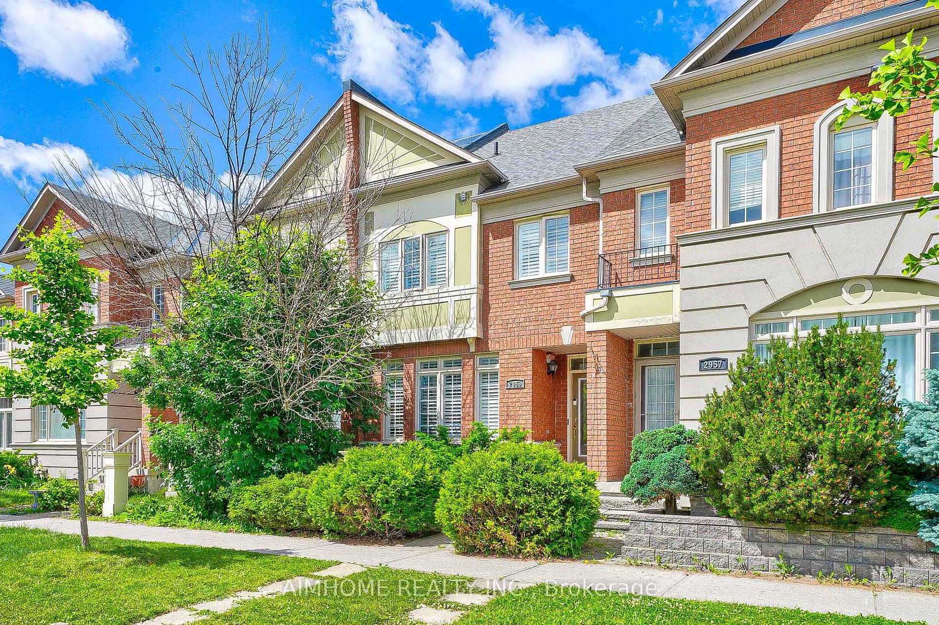 2959 Bur Oak Avenue, Markham, ON L6B 1B6