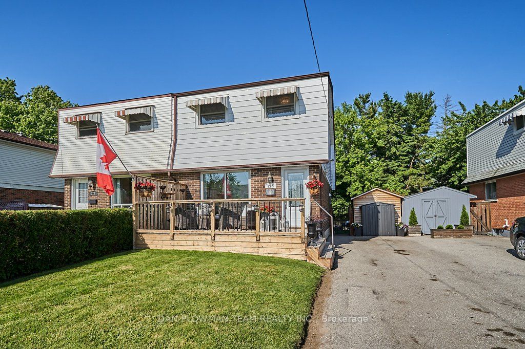 225 Vancouver Street, Oshawa, ON L1J 5X6