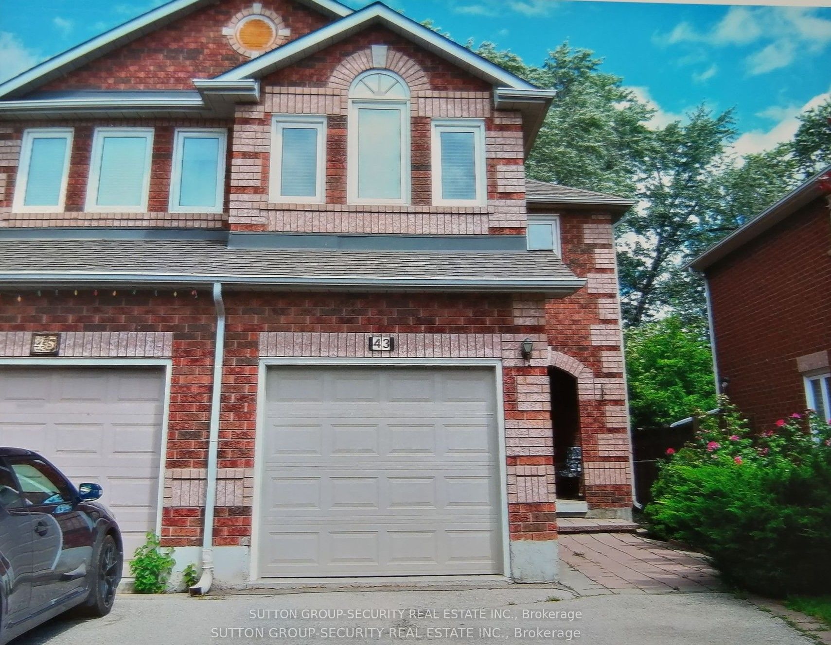 43 Parkfield Cres, Vaughan, ON L4L 9E5