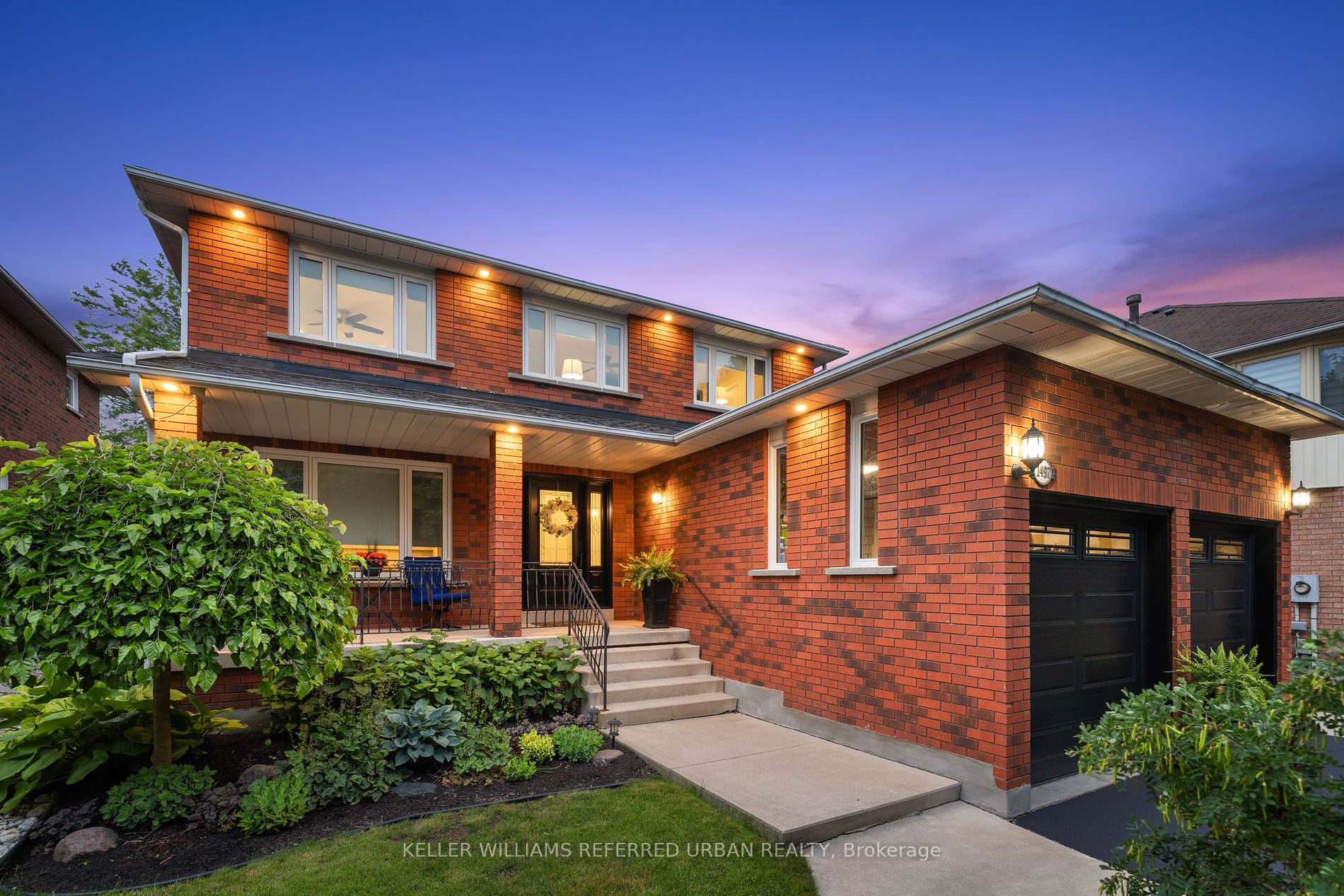 1497 Stationmaster Lane, Oakville, ON L6M 3A8