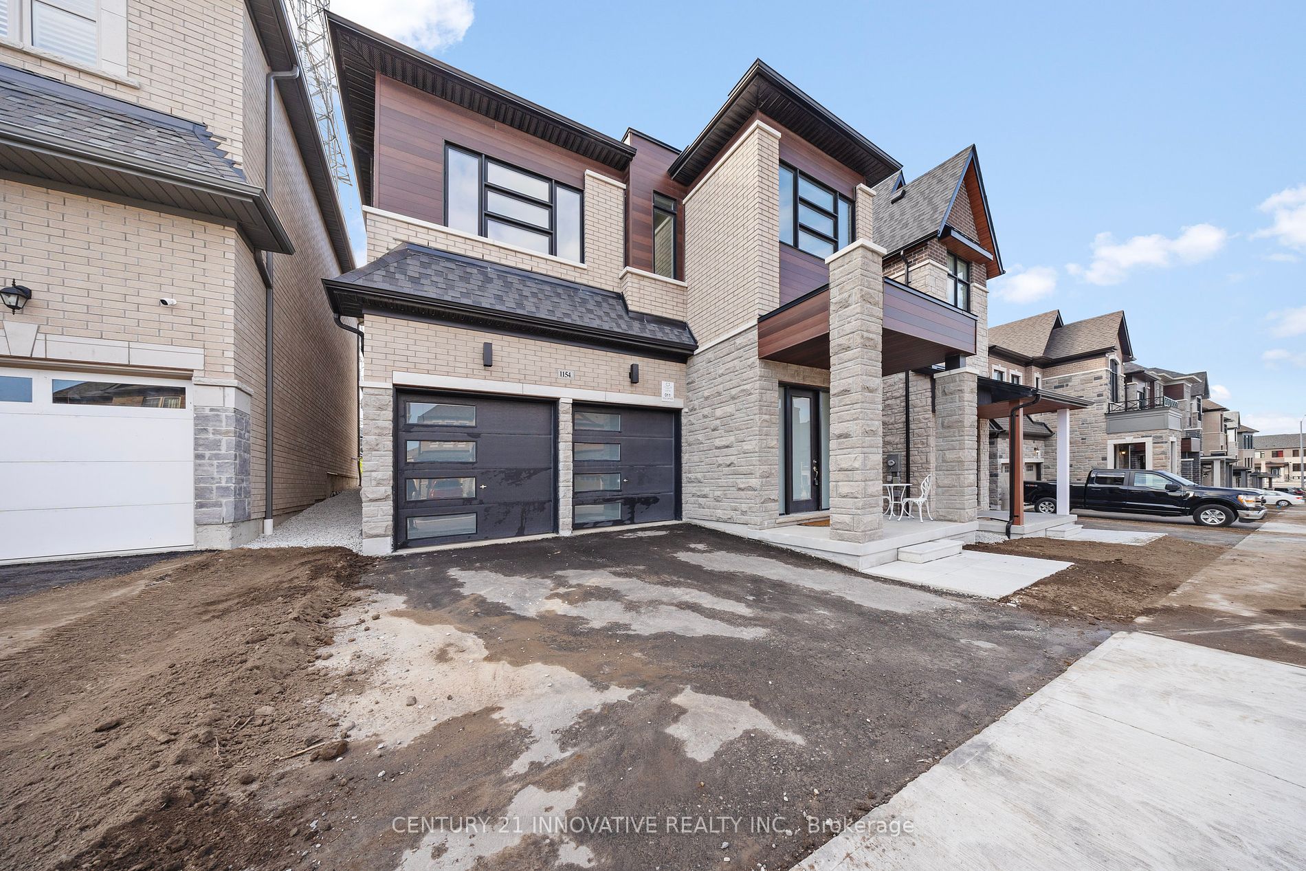 1154 Skyridge Boulevard, Pickering, ON L1X 2R2