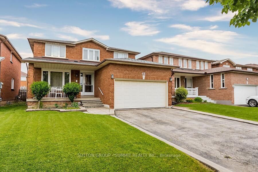 42 Marieta Street, Vaughan, ON L4L 7T2
