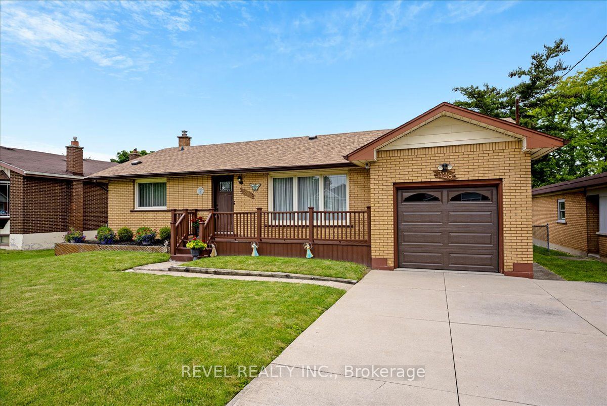 328 West 5th Street, Hamilton, ON L9C 3P3