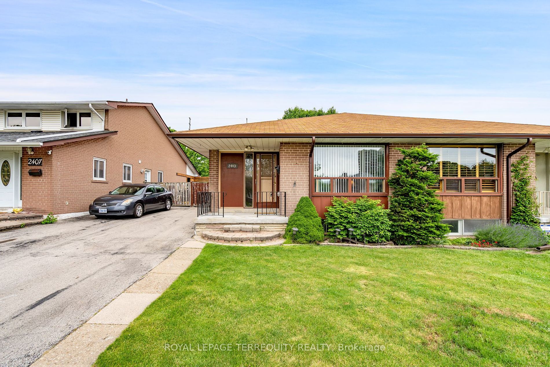 2403 Padstow Cres, Mississauga, ON L5J 2G2