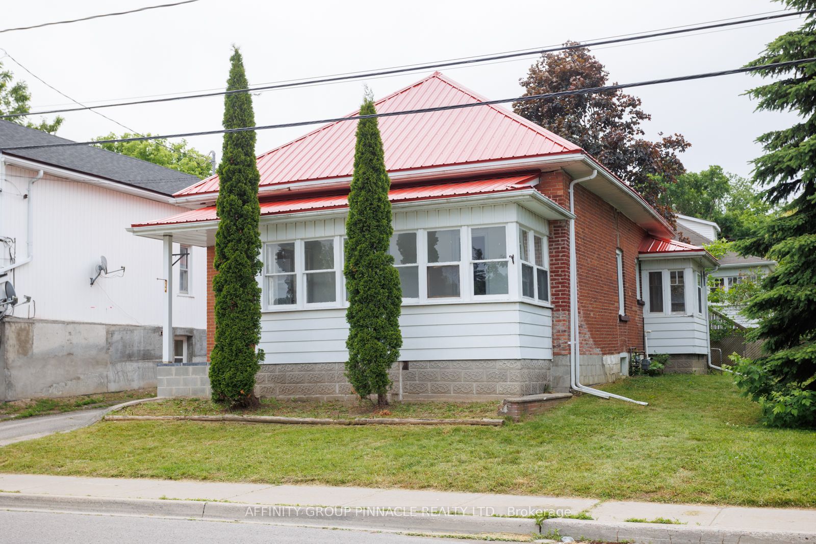 21 Kent Street East, Kawartha Lakes, ON K9V 2C3