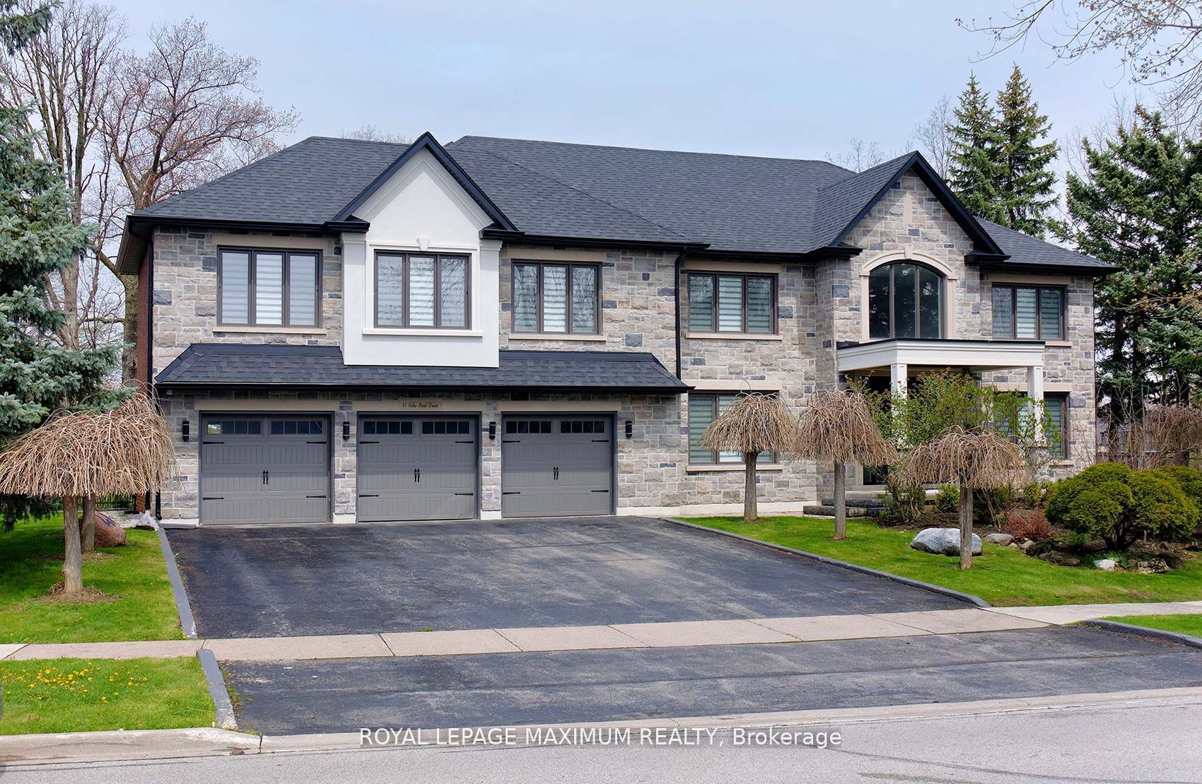 41 Villa Park Dr, Vaughan, ON L4L 3G5