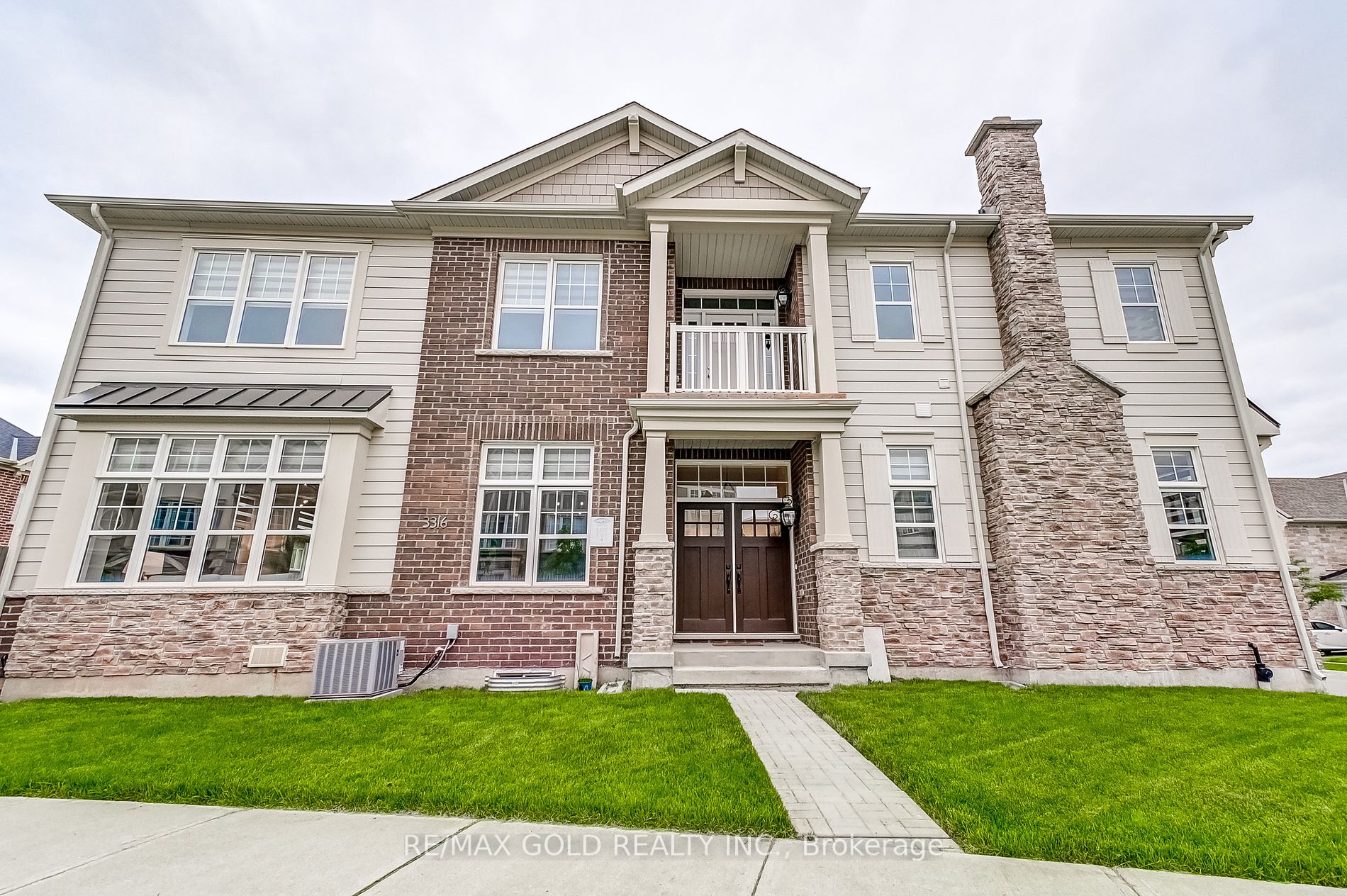 3316 Vardon Way, Oakville, ON L6M 5K9