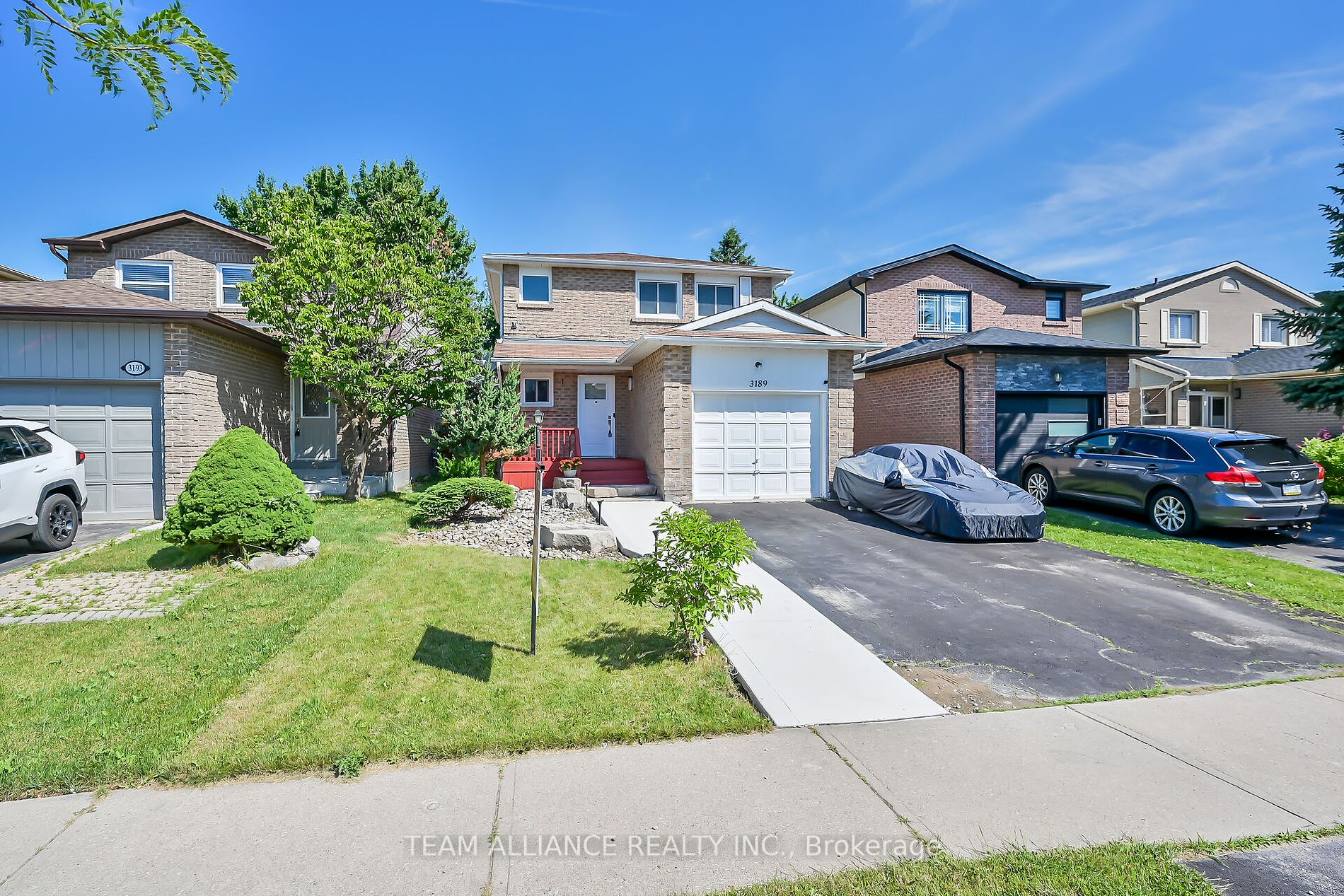 3189 Osbourne Road, Mississauga, ON L5L 4A4